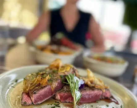 Top 5 Restaurants in de buurt van Pomar Nature Escape